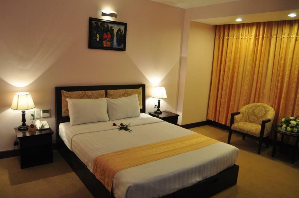 Dong Kinh Hotel Πόλη Χο Τσι Μινχ Εξωτερικό φωτογραφία